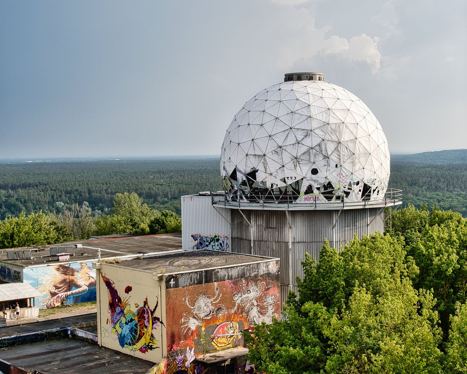 Satellite manufacturing Berlin: What’s the Best Approach?
